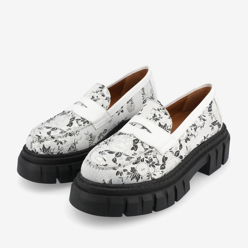 The Flora Loafer in Eden Blanc (Last Chance, Final Sale)