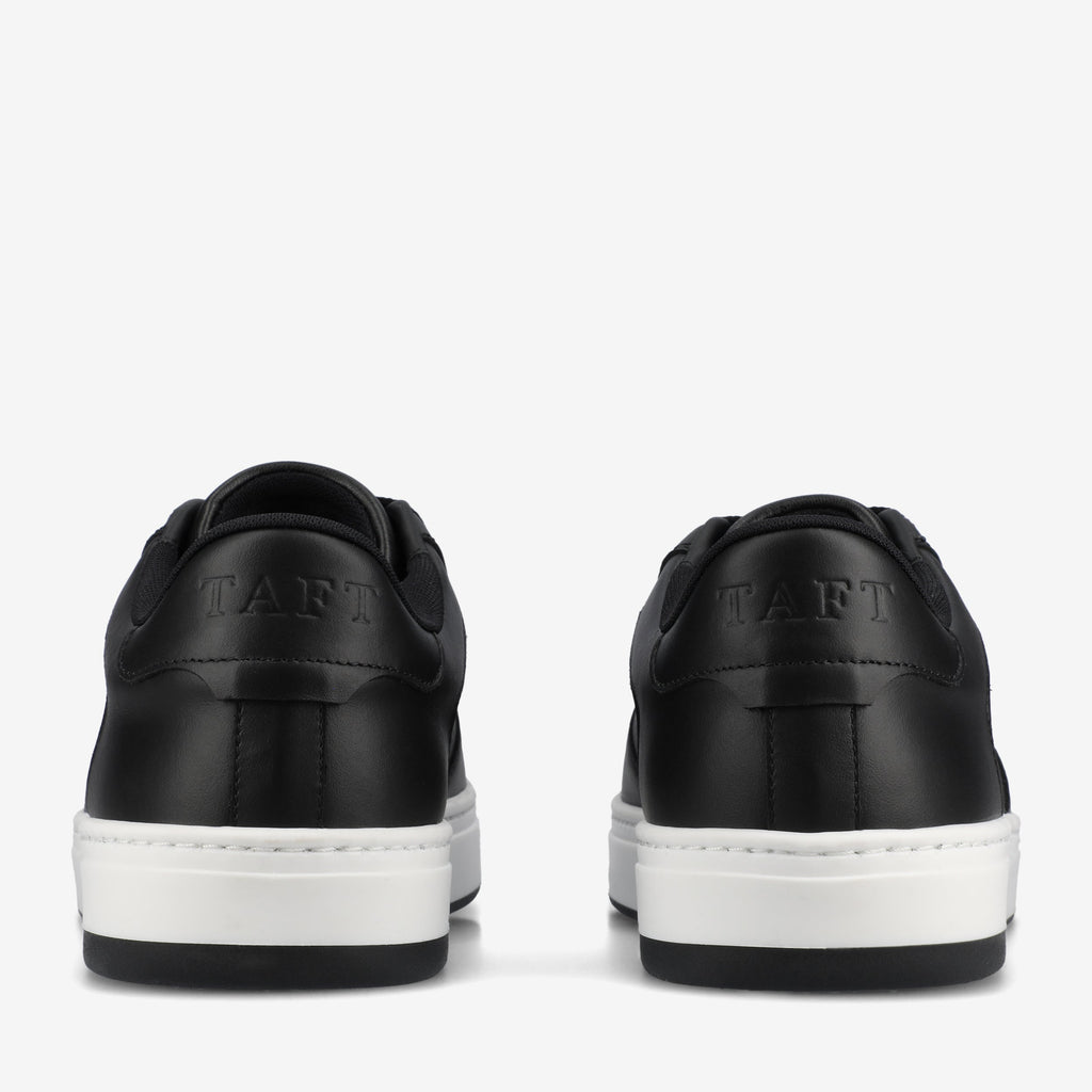 The Rapido Low-top Sneaker in Black