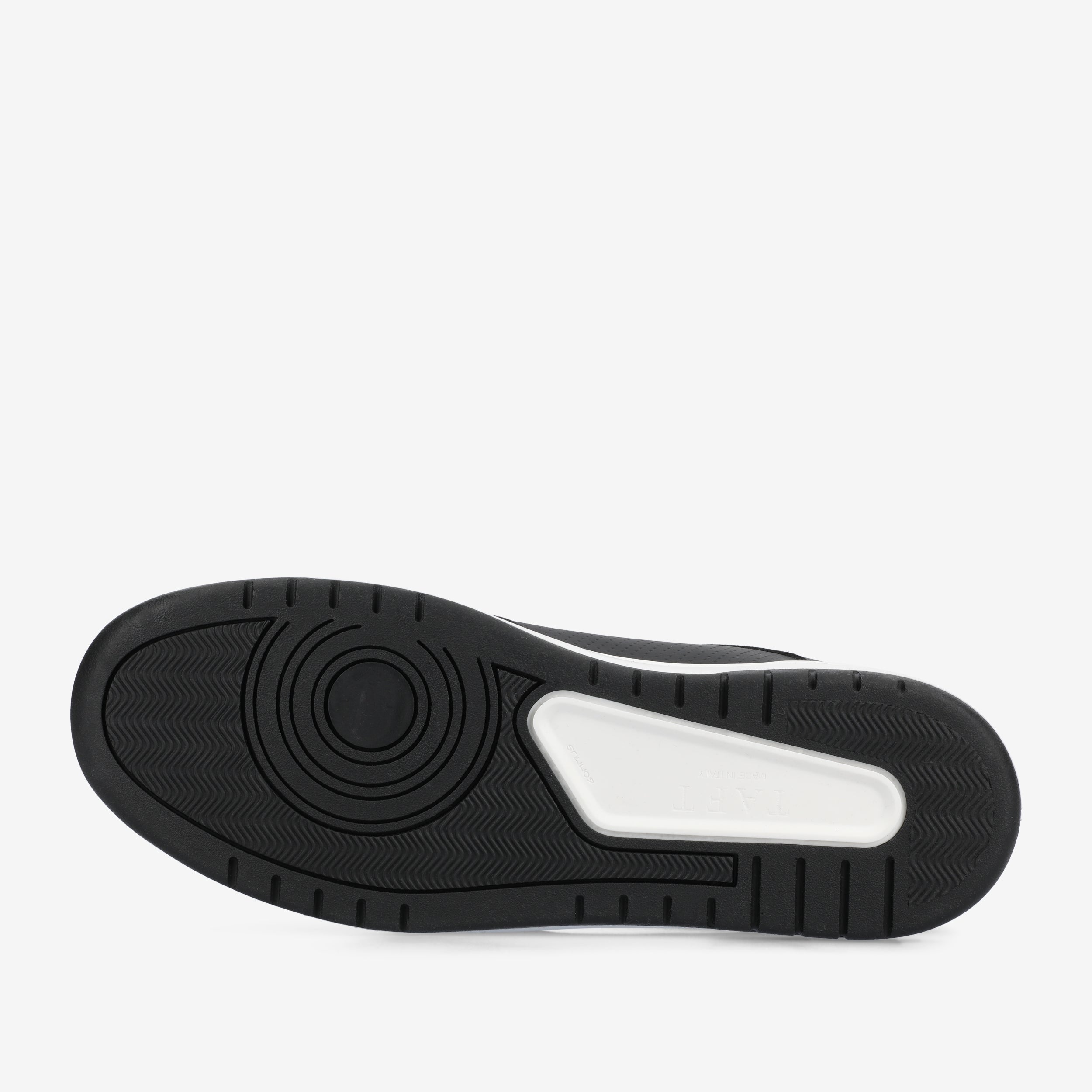 The Rapido Low-top Sneaker in Black